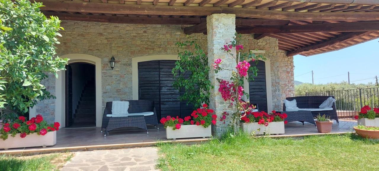 Villa Klinai チェルヴェーテリ エクステリア 写真