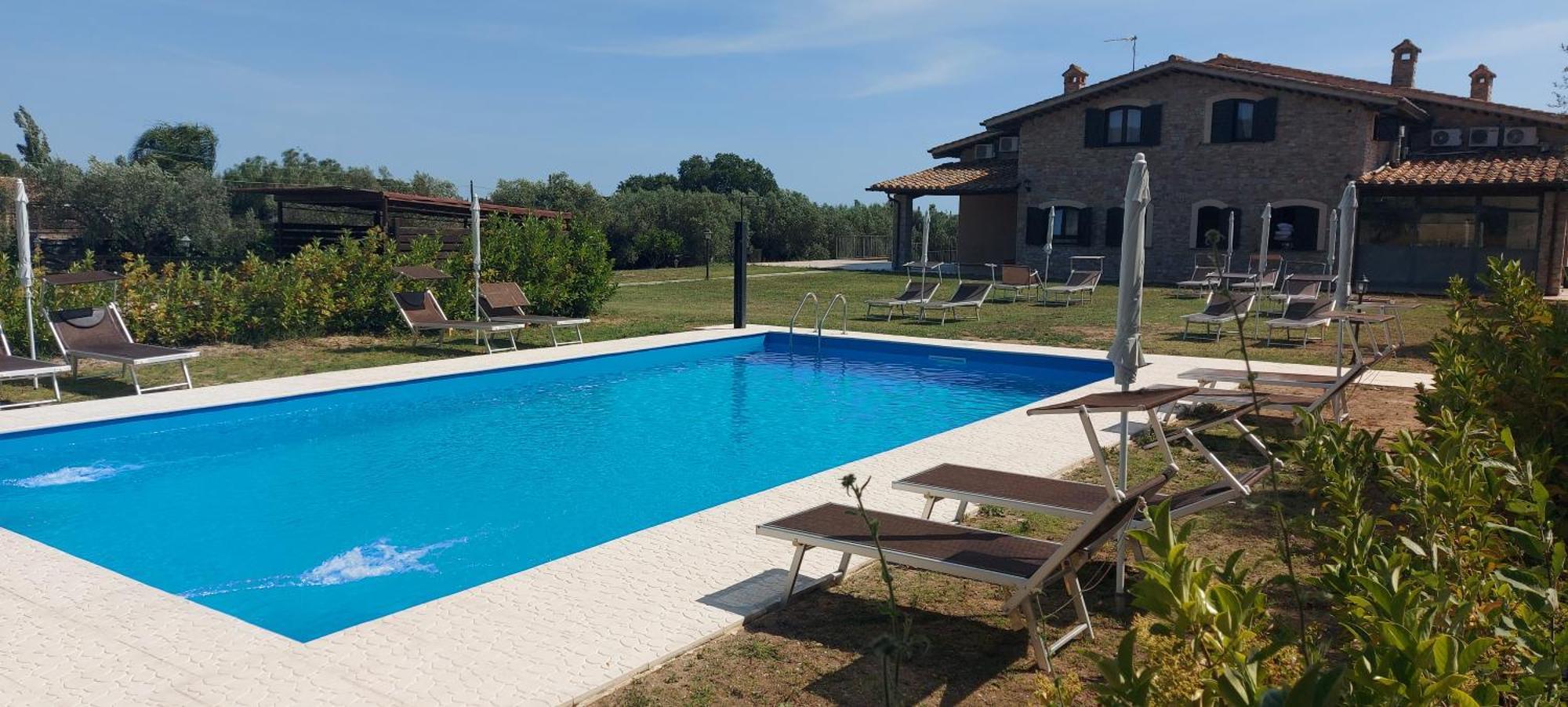 Villa Klinai チェルヴェーテリ エクステリア 写真
